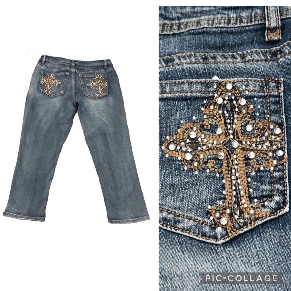 NWT Bongo Low Rise Crop Blue Jeans Size 9 Rhinestone Embroidered Cross 90s Y2K